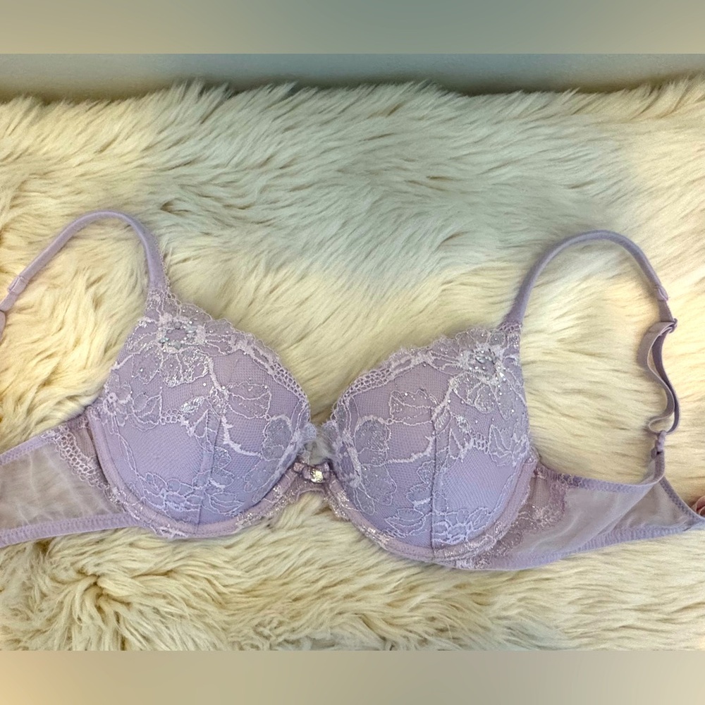 Victoria’s Secret Underwire Pushup Bra